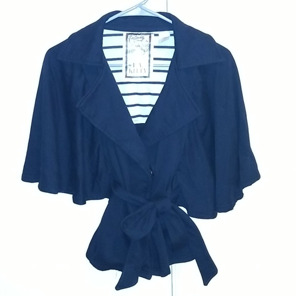 Donating 1/6/2024 L.A. KITTY blazer in black - Picture 2 of 8